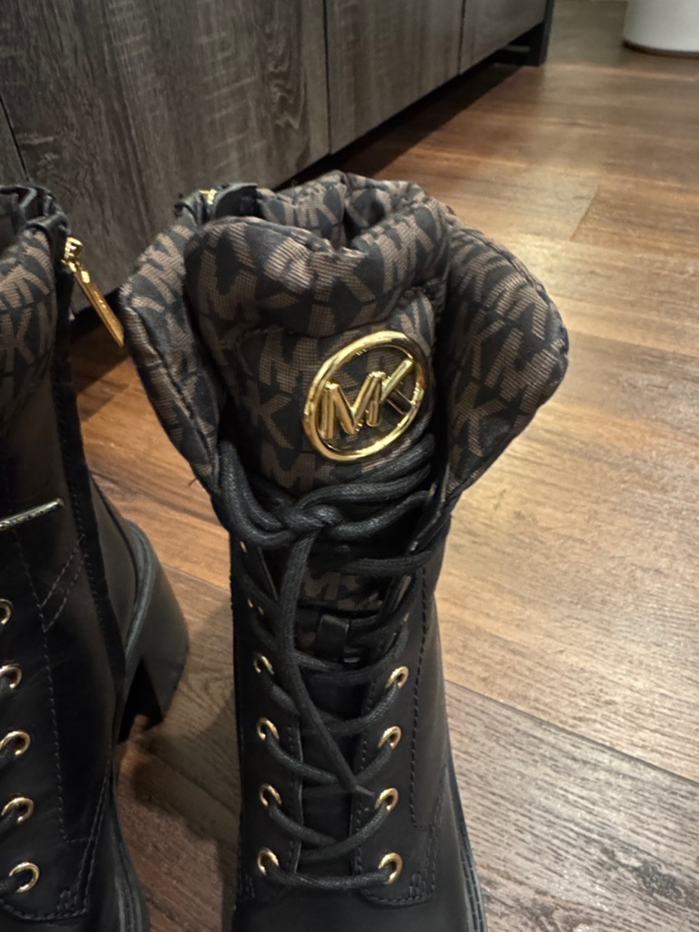 Michael Kors Black NWOT Cade Leather  and Signature Logo Combat Boot. No Box. - Picture 5 of 11